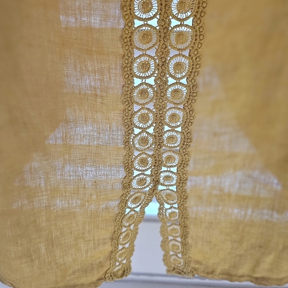 TERZO MILLENNIO Golden Linen w/Cotton Embroidered Split Back Lace Pullover Top - Picture 10 of 10